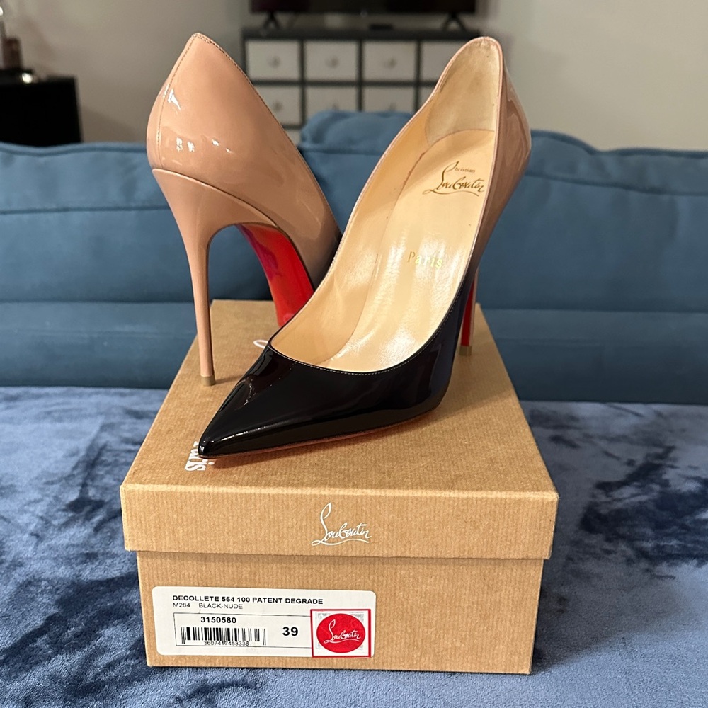Christian Louboutin Décolleté 554 Patent Black and Nude